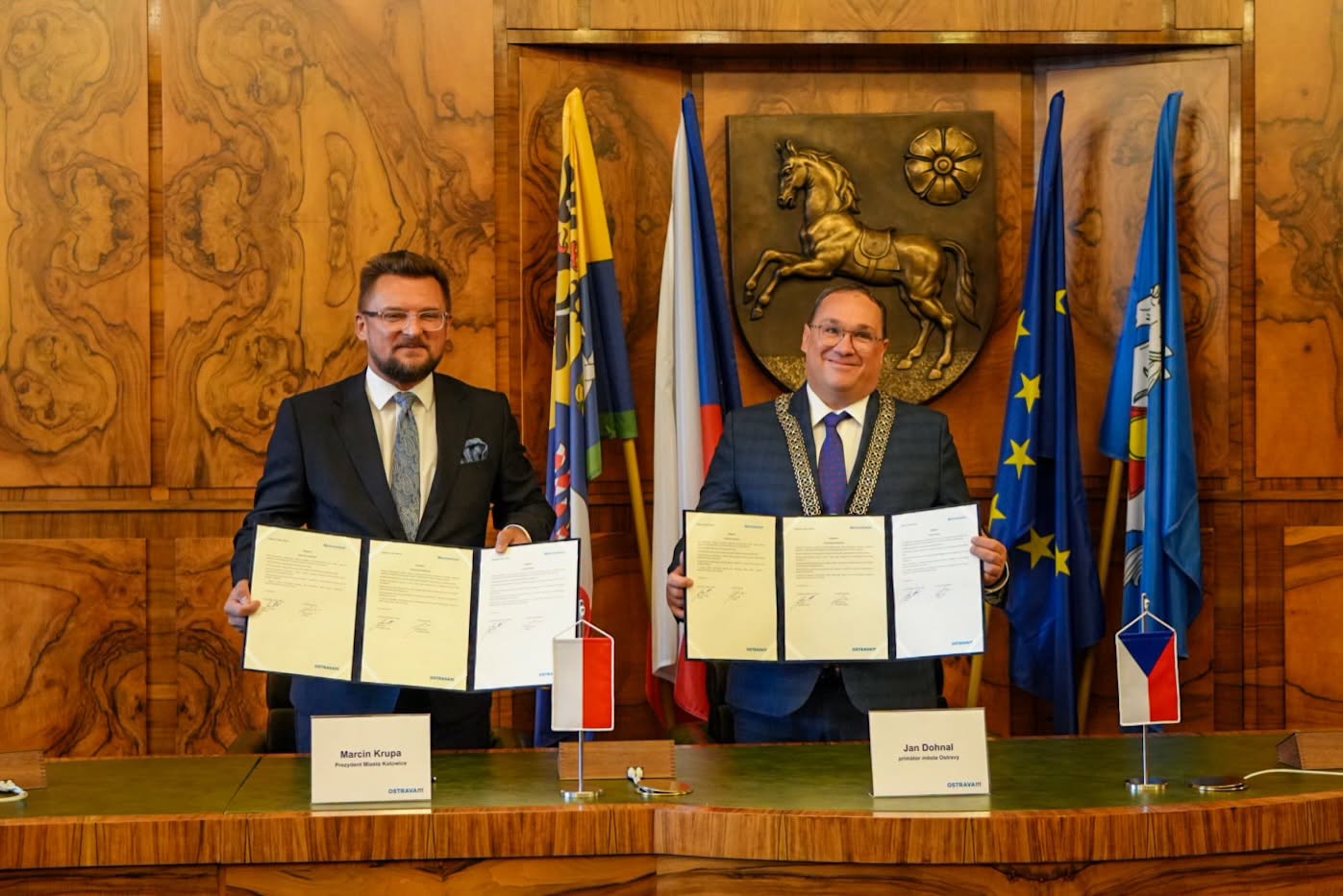 Prezydent Katowic Marcin Krupa oraz Jan Dohnal primator miasta Ostrawy_fot. Kamil Kalkowski.jpeg