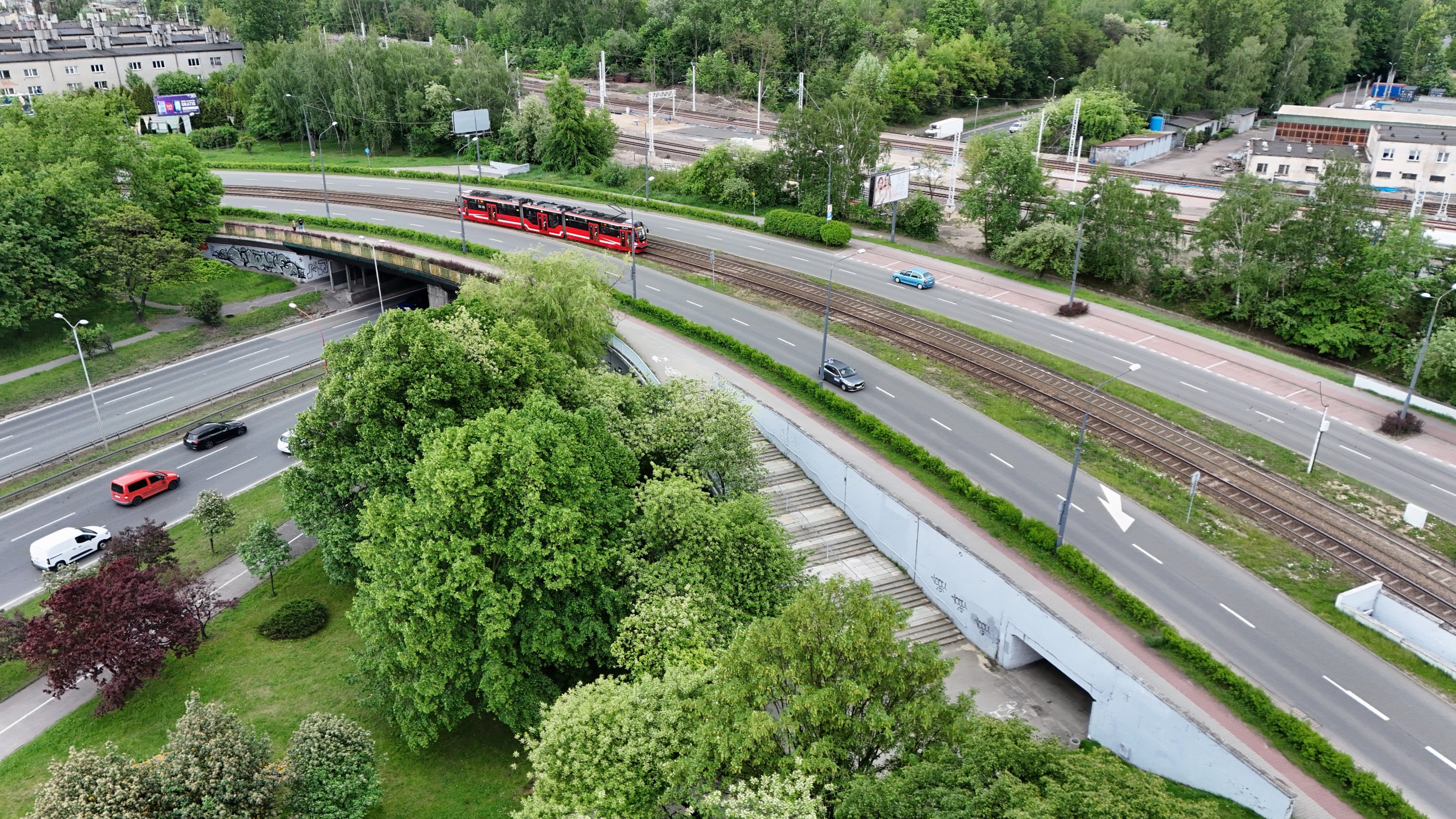 Wiadukt nad DK86 przejdzie remont_01.jpg