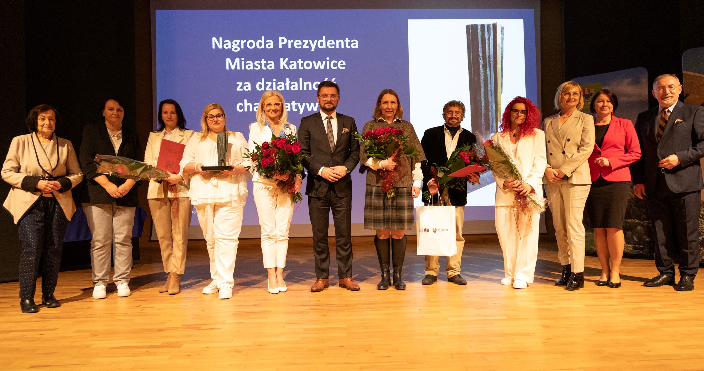 Nagrodę Prezydenta Miasta Katowice za działalność charytatywną otrzymała Fundacja Śląskie Anioły Fot. S. Rybok.jpg